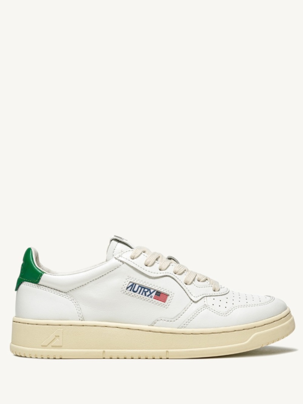 Autry Women’s Medalist Low Top Sneakers in White and Green Size 39